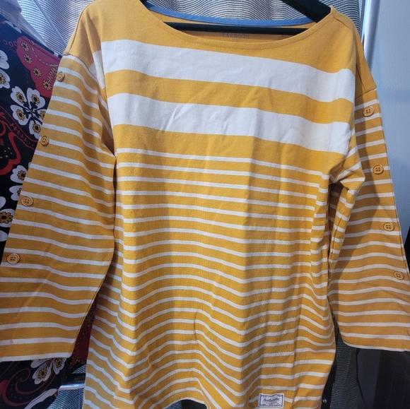 New Talbots Honey Button Top SIZE 1x - Picture 7 of 7